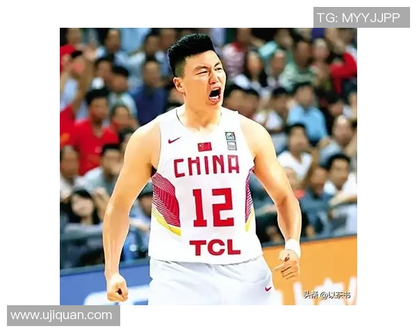 李根的篮球传奇:从青涩少年到职业巨星的奋斗之路 李根的篮球传奇:从青涩少年到职业巨星的奋斗之路