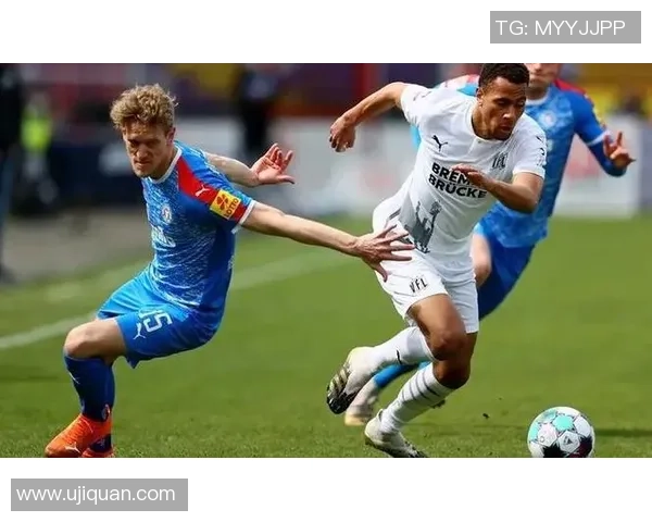 维迪斯与赫拉克的精彩对决揭示了足球战术与团队合作的完美结合